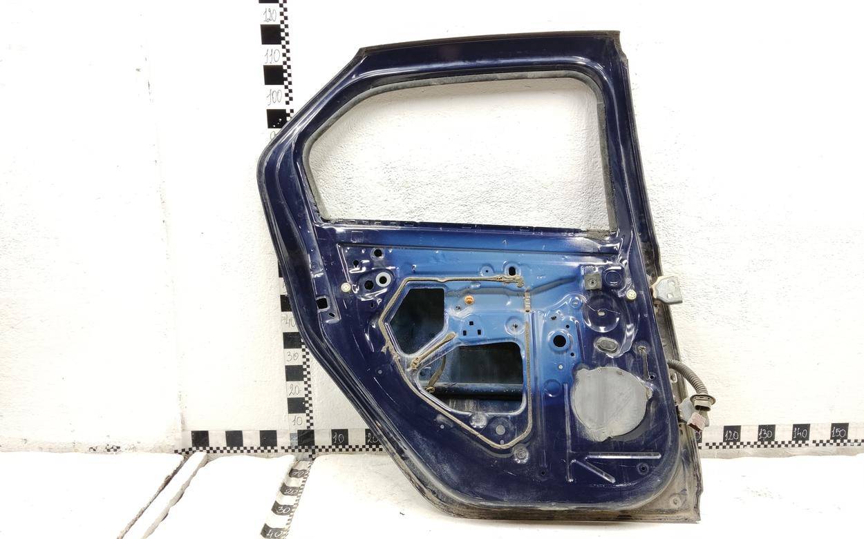 Дверь задняя левая