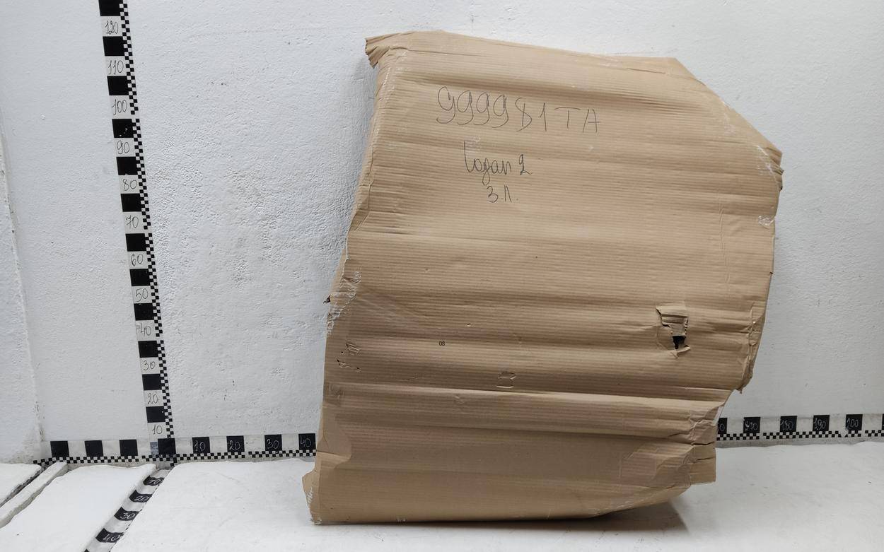 Дверь задняя левая