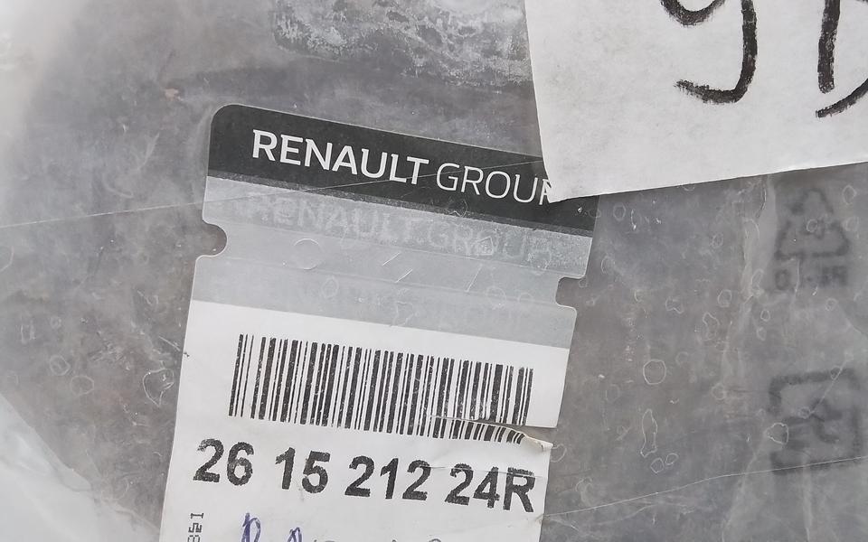 Рамка ПТФ передней правой Renault Arkana