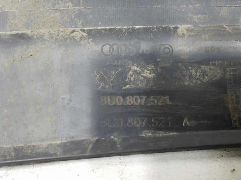 Юбка заднего бампера Audi Q3