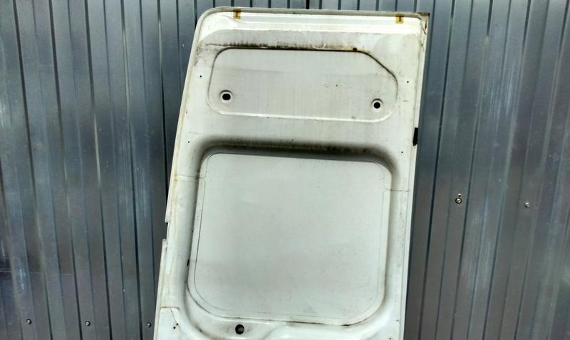 Дверь багажника правая распашная глухая Ford Transit 6 180см